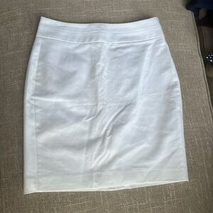 Banana republic new without tags white pencil skirt size 2P
Originally $80